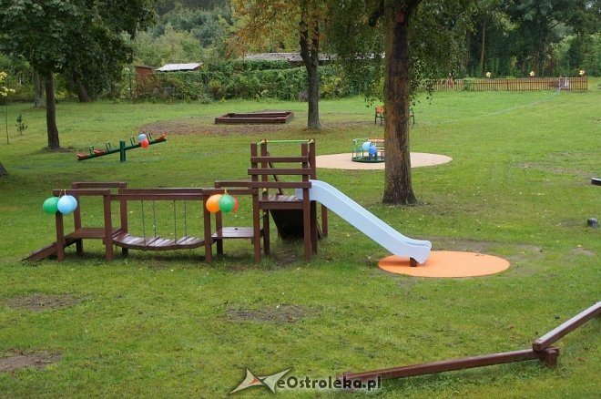 Ostrołęka: Przedszkole nr 5 ma nowy plac zabaw [ZDJĘCIA] - zdjęcie #2 - eOstroleka.pl