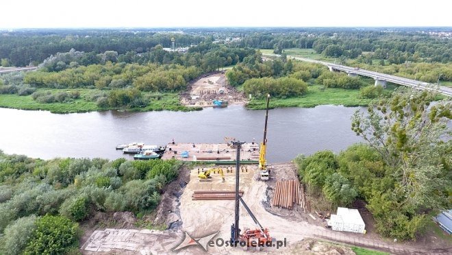 Tak wygląda postęp prac przy budowie tymczasowego mostu [14.09.2017] - zdjęcie #4 - eOstroleka.pl
