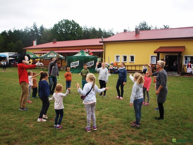 Festyn „Wiejskie Klimaty” w Piaseczni [ZDJĘCIA] - zdjęcie #20 - eOstroleka.pl