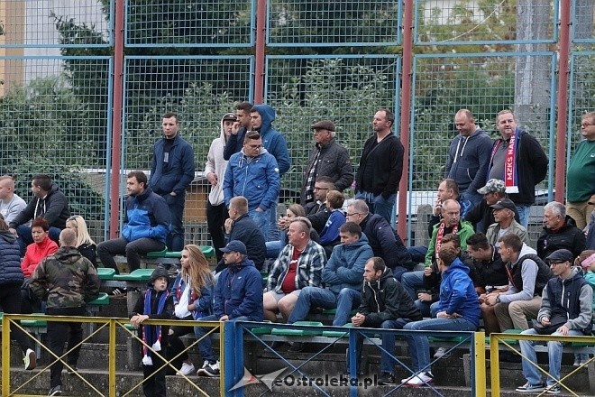 Narew Ostrołęka - GUKS Krasnosielc [16.09.2017] - zdjęcie #17 - eOstroleka.pl