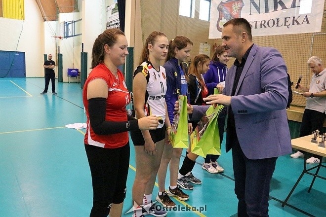 Międzynarodowy Turniej Kadetek w Ostrołęce [16-17.09.2017] - zdjęcie #10 - eOstroleka.pl