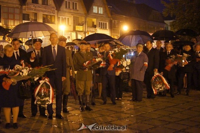 Miejskie obchody 78. rocznicy zbrojnej napaści ZSRR na Polskę [17.09.2017] - zdjęcie #46 - eOstroleka.pl