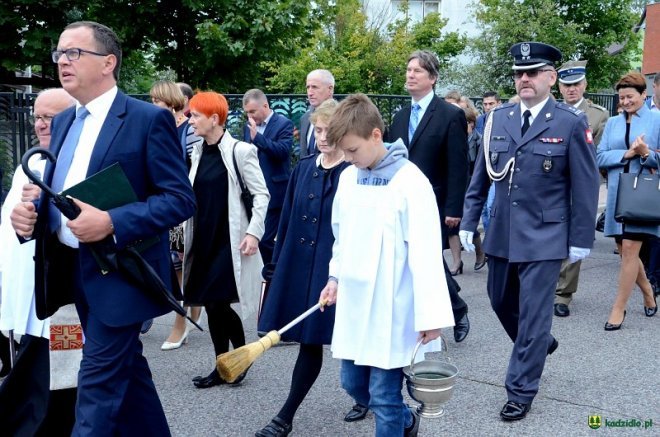 Poświęcenie Skweru Pamięci Męczeństwa Kresowian w Kadzidle [19.09.2017] - zdjęcie #70 - eOstroleka.pl