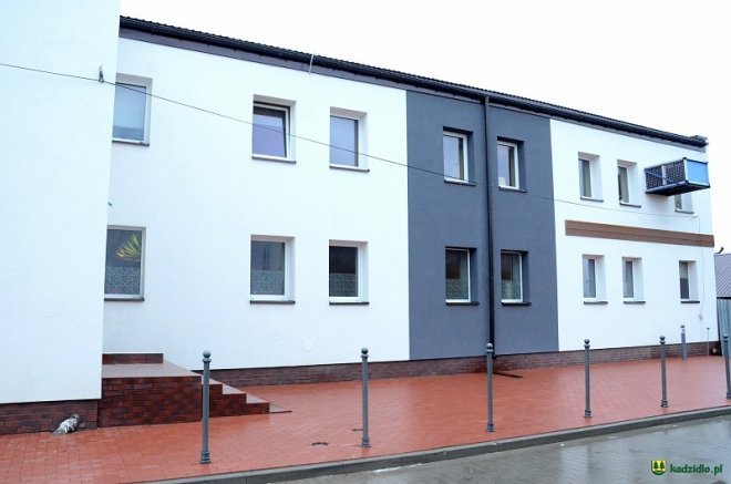 Nowa biblioteka w Kadzidle już gotowa na oficjalne otwarcie [ZDJĘCIA] - zdjęcie #1 - eOstroleka.pl