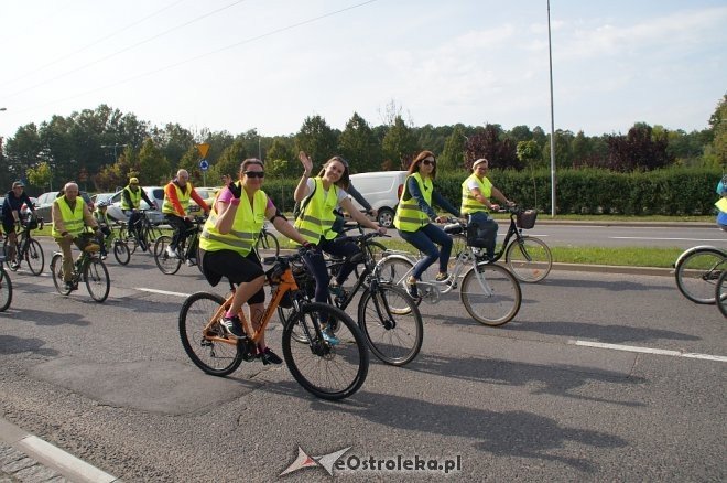 III Rajd Rowerowy w ramach  Dnia Bez Samochodu [24.09.2017] - zdjęcie #12 - eOstroleka.pl
