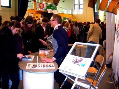 IV Młodzieżowe Targi Edukacji i Pracy (18.03.2010r.) - zdjęcie #25 - eOstroleka.pl
