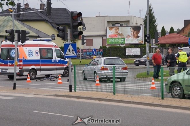 Potrącenie rowerzysty na ulicy Witosa w Ostrołęce [25.09.2017] - zdjęcie #1 - eOstroleka.pl