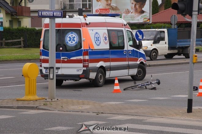 Potrącenie rowerzysty na ulicy Witosa w Ostrołęce [25.09.2017] - zdjęcie #5 - eOstroleka.pl