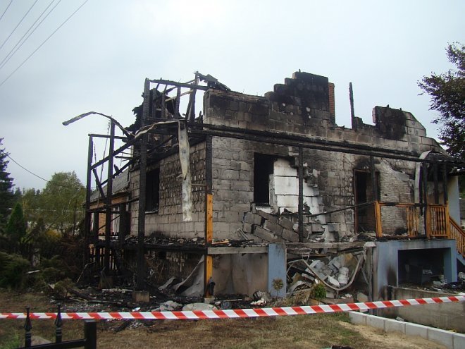 Pożar w Ratajach - fot. gmina Olszewo-Borki - zdjęcie #15 - eOstroleka.pl
