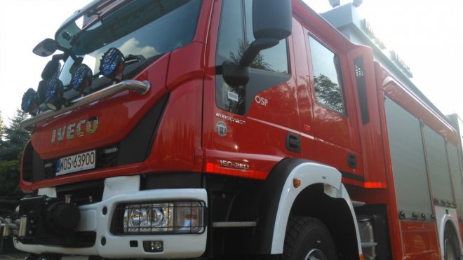 Strażacy ochotnicy z Łysych mają nowy wóz ratowniczo-gaśniczy [ZDJĘCIA] - zdjęcie #4 - eOstroleka.pl