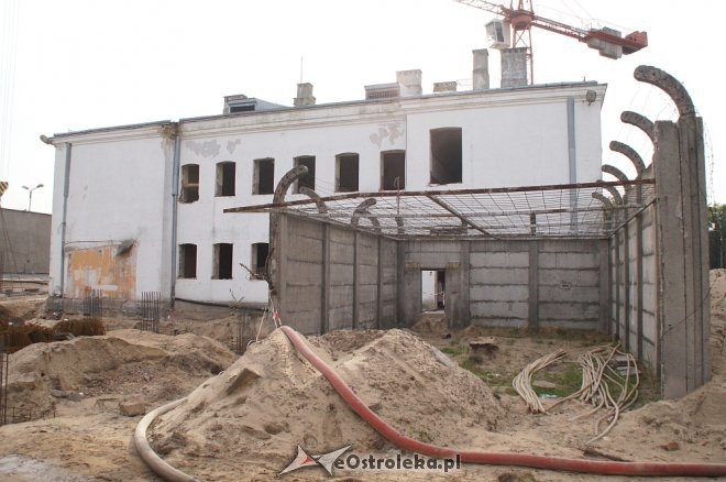 Na budowie Muzeum Żołnierzy Wyklętych w Ostrołęce [28.09.2017] - zdjęcie #73 - eOstroleka.pl