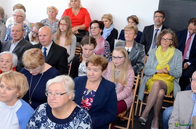 Nowa biblioteka w Kadzidle oficjalnie otwarta [ZDJĘCIA] - zdjęcie #83 - eOstroleka.pl