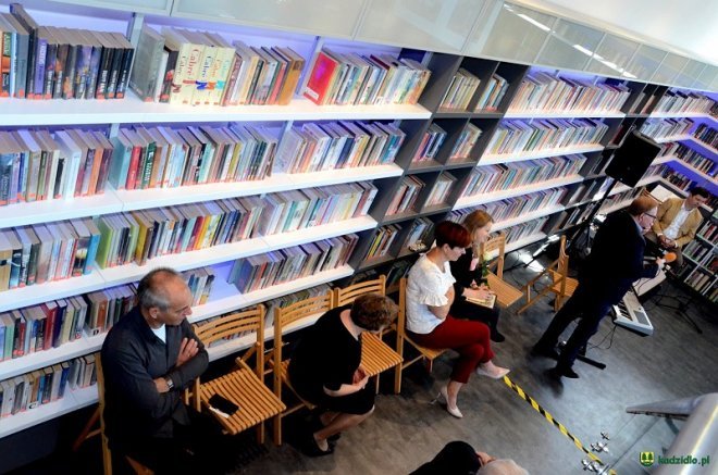 Nowa biblioteka w Kadzidle oficjalnie otwarta [ZDJĘCIA] - zdjęcie #98 - eOstroleka.pl