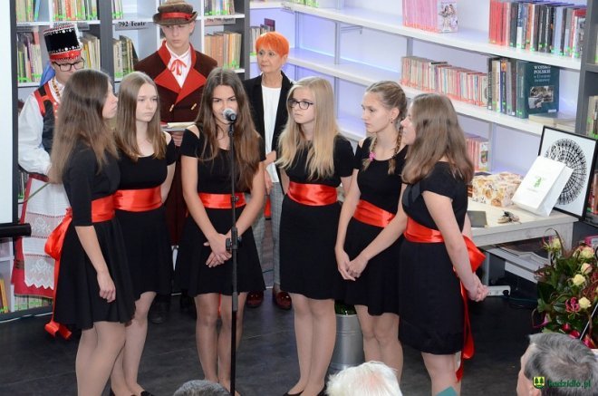 Nowa biblioteka w Kadzidle oficjalnie otwarta [ZDJĘCIA] - zdjęcie #66 - eOstroleka.pl