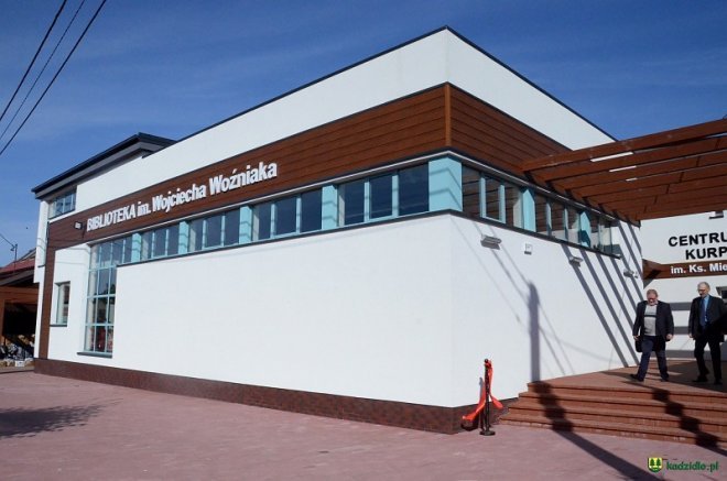 Nowa biblioteka w Kadzidle oficjalnie otwarta [ZDJĘCIA] - zdjęcie #1 - eOstroleka.pl