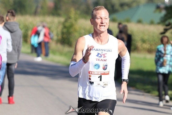 Bieg Pamięci Marynarzy i Ułanów [01.10.2017] - zdjęcie #30 - eOstroleka.pl