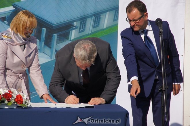 Uroczyste wmurowanie kamienia węgielnego pod budowę Muzeum Żołnierzy Wyklętych [] - zdjęcie #48 - eOstroleka.pl