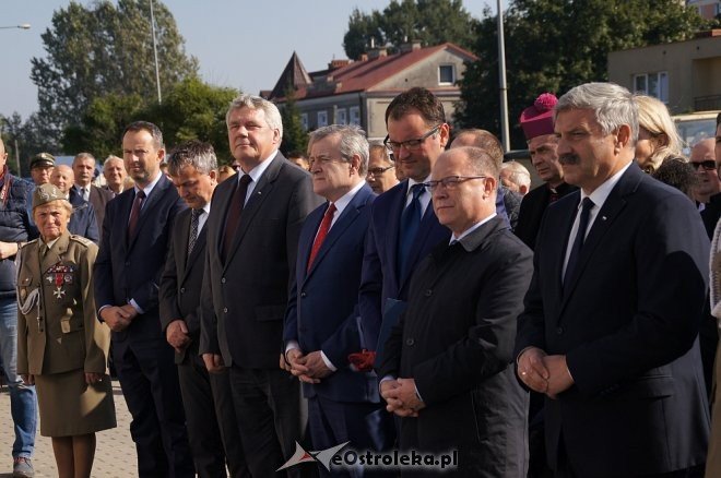 Uroczyste wmurowanie kamienia węgielnego pod budowę Muzeum Żołnierzy Wyklętych [] - zdjęcie #29 - eOstroleka.pl