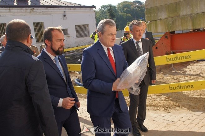 Uroczyste wmurowanie kamienia węgielnego pod budowę Muzeum Żołnierzy Wyklętych [] - zdjęcie #114 - eOstroleka.pl