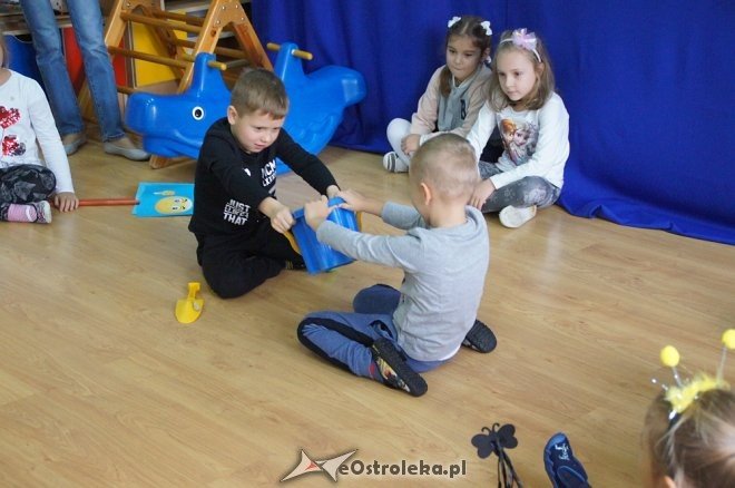 Bezpieczny Przedszkolak w Przedszkolu Miejskim nr 17 [12.10.2017] - zdjęcie #78 - eOstroleka.pl