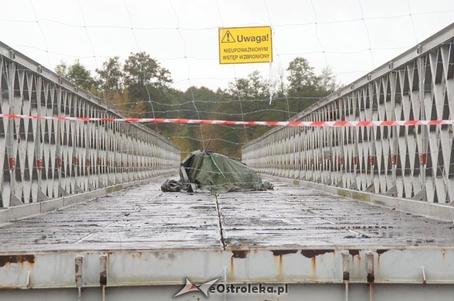 Ostrołęka połączona mostem tymczasowym [ZDJĘCIA] - zdjęcie #12 - eOstroleka.pl