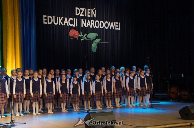 Gala z okazji Dnia Edukacji Narodowej [13.10.2017] - zdjęcie #6 - eOstroleka.pl