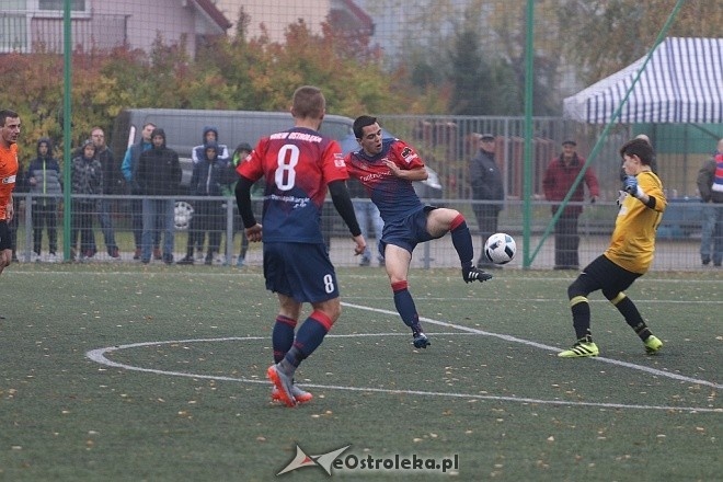 Narew Ostrołęka - FC Różan [14.10.2017] - zdjęcie #12 - eOstroleka.pl