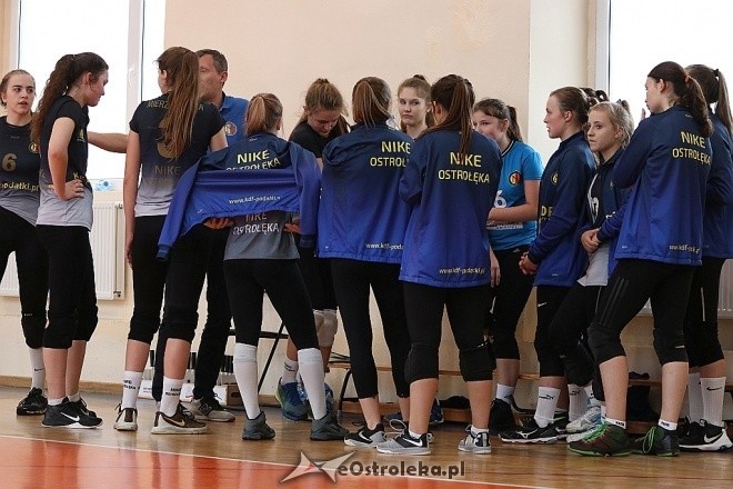 Nike Ostrołęka - MOS Wola II Warszawa [16.10.2017] - zdjęcie #39 - eOstroleka.pl