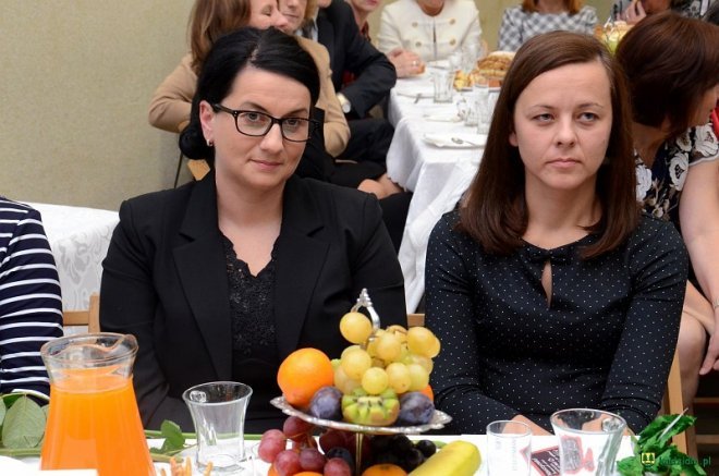 Kadzidło: „Dzień Nauczyciela” z nagrodami, koncertem i kabaretem w tle [ZDJĘCIA] - zdjęcie #24 - eOstroleka.pl