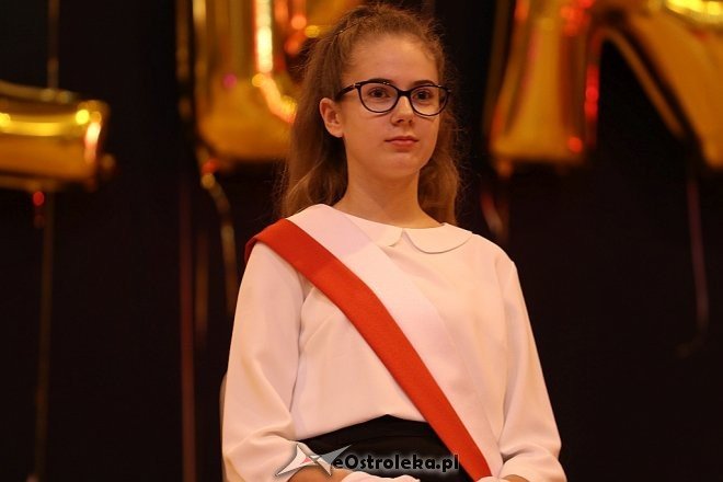 Pasowanie na ucznia w SP nr 10 w Ostrołęce [18.10.2017] - zdjęcie #26 - eOstroleka.pl