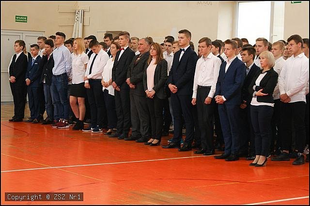 Święto szkoły w ZSZ nr 1 i otrzęsiny „pierwszaków” [ZDJĘCIA] - zdjęcie #9 - eOstroleka.pl