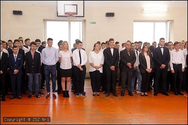 Święto szkoły w ZSZ nr 1 i otrzęsiny „pierwszaków” [ZDJĘCIA] - zdjęcie #12 - eOstroleka.pl