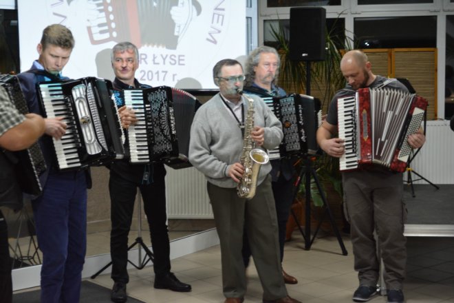 Wieczór z akordeonem w Łysych [ZDJĘCIA] - zdjęcie #9 - eOstroleka.pl