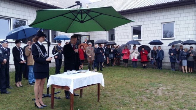 Strażacy ochotnicy z Żerania Małego dostali nowy wóz ratowniczo-gaśniczy [ZDJĘCIA] - zdjęcie #8 - eOstroleka.pl
