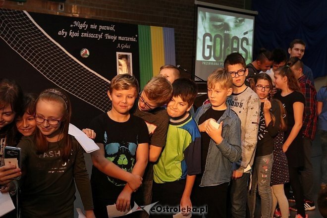 Spotkanie z autorem książki Arkadiusz Gołaś: Przerwana Podróż [08.11.2017] - zdjęcie #6 - eOstroleka.pl
