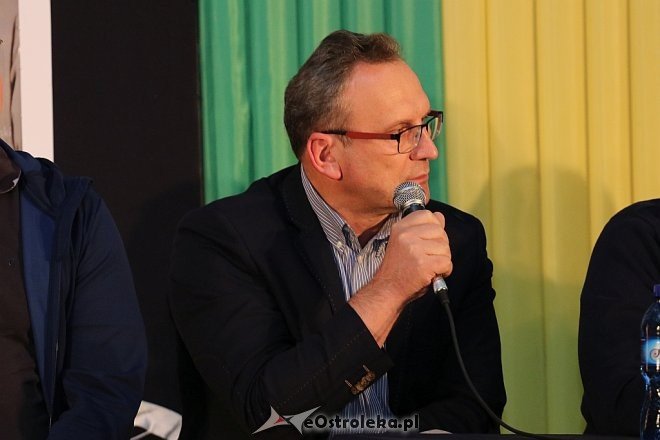 Premiera książki Arkadiusz Gołaś: Przerwana Podróż [08.11.2017] - zdjęcie #20 - eOstroleka.pl
