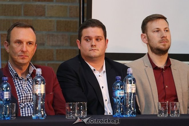 Premiera książki Arkadiusz Gołaś: Przerwana Podróż [08.11.2017] - zdjęcie #18 - eOstroleka.pl
