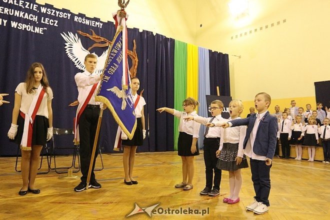 Pasowanie na ucznia w SP nr 6 w Ostrołęce [09.11.2017] - zdjęcie #129 - eOstroleka.pl