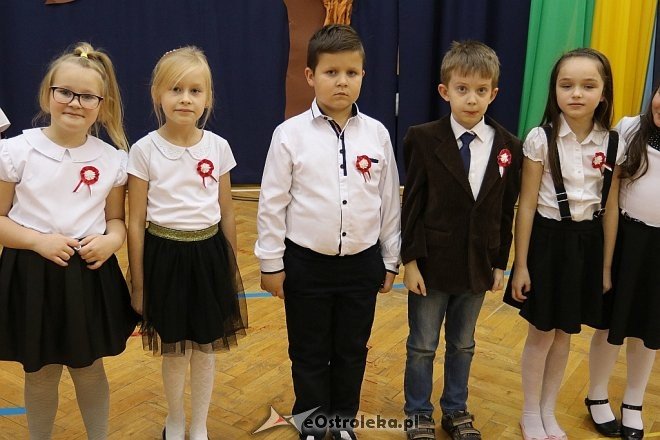 Pasowanie na ucznia w SP nr 6 w Ostrołęce [09.11.2017] - zdjęcie #114 - eOstroleka.pl