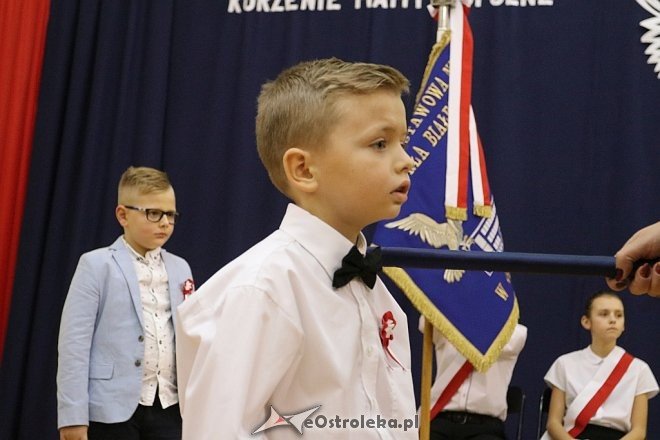 Pasowanie na ucznia w SP nr 6 w Ostrołęce [09.11.2017] - zdjęcie #76 - eOstroleka.pl
