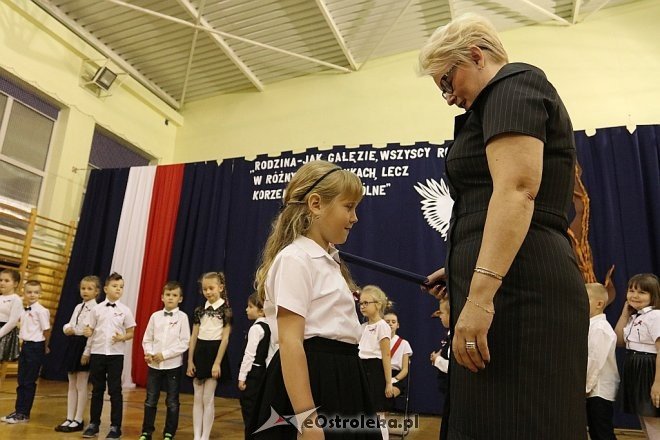 Pasowanie na ucznia w SP nr 6 w Ostrołęce [09.11.2017] - zdjęcie #20 - eOstroleka.pl