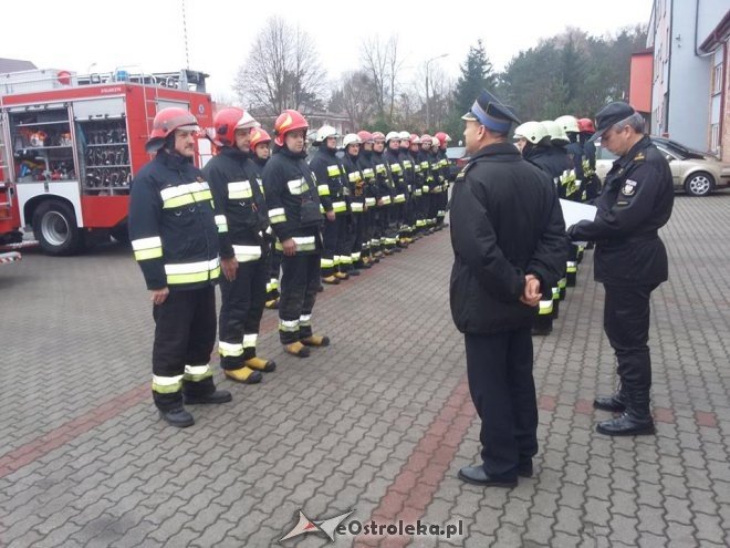 Strażacy z Ostrołęki nagrodzeni [ZDJĘCIA] - zdjęcie #1 - eOstroleka.pl