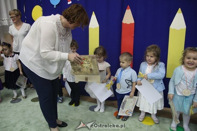 Pasowanie na Przedszkolaka w Krainie Misiów [10.11.2017] - zdjęcie #163 - eOstroleka.pl