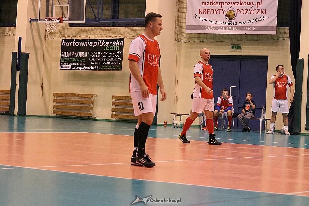 Nocna Liga Futsalu: 1 kolejka [10.11.2017] - zdjęcie #8 - eOstroleka.pl