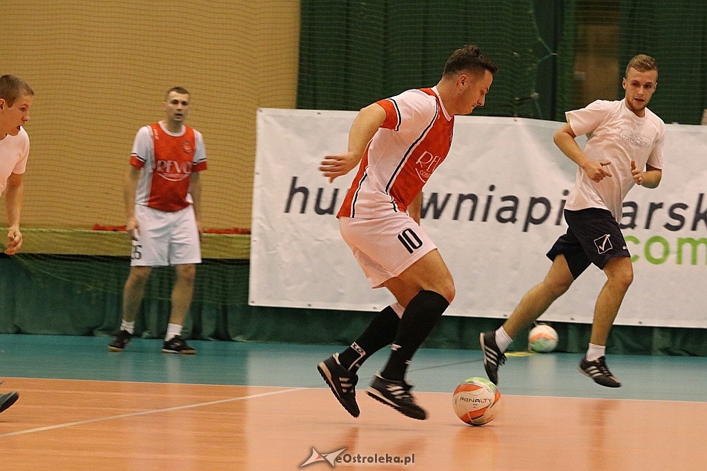 Nocna Liga Futsalu: 1 kolejka [10.11.2017] - zdjęcie #30 - eOstroleka.pl