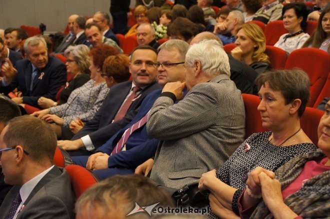 LV uroczysta sesja Rady Miasta Ostrołęki z okazji Święta Niepodległości [11.11.2017] - zdjęcie #87 - eOstroleka.pl