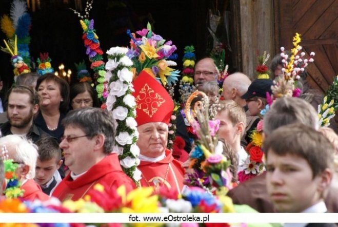 Niedziela Palmowa w Łysych (28.03.2010) - zdjęcie #14 - eOstroleka.pl
