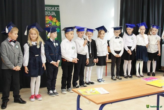 Pasowanie na ucznia w Szkole Podstawowej w Chudku [ZDJĘCIA] - zdjęcie #9 - eOstroleka.pl