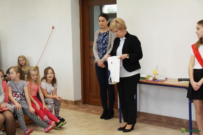 Pasowanie na ucznia w Szkole Podstawowej w Chudku [ZDJĘCIA] - zdjęcie #39 - eOstroleka.pl