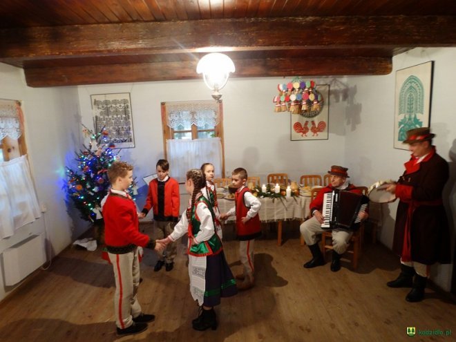 Kadzidło: TVP o przygotowaniach do świąt na Kurpiach [ZDJĘCIA] - zdjęcie #4 - eOstroleka.pl